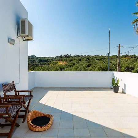 - Pool, Bbq, Playground & Close To Beach, By Thinkvilla וילה *