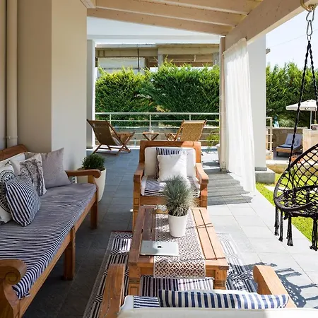 - Pool, Bbq, Playground & Close To Beach, By Thinkvilla Villa *
