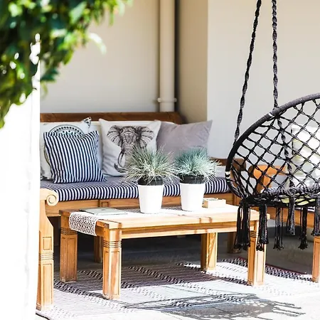 - Pool, Bbq, Playground & Close To Beach, By Thinkvilla Villa *